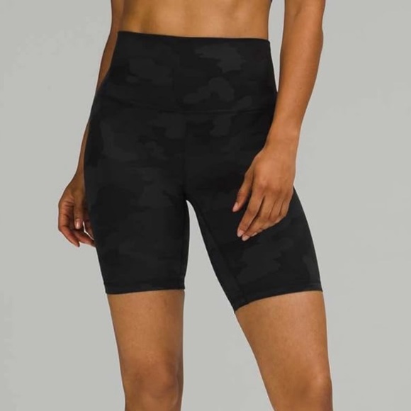 Lululemon black cami shorts - Picture 1 of 3